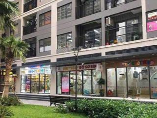 Chính chủ cần bán căn góc 93m2 shophouse chung cư quảng trường biển sầm sơn số lâu dài 2 tầng