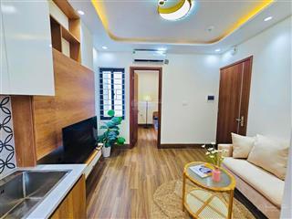Hiếm! chuyển công tác, bán ccmn võ chí công  lạc long quân 50m2 chỉ nhỉnh 1 tỷ. đi bộ ra hồ tây