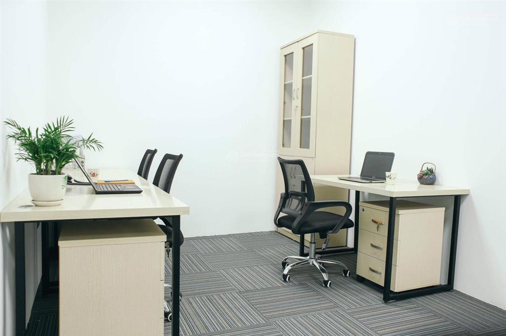 Cho thuê văn phòng lê văn lương hà nội, view đẹp đầy đủ nội thất, 5 nhân sự giá 10tr.  0903 205 ***