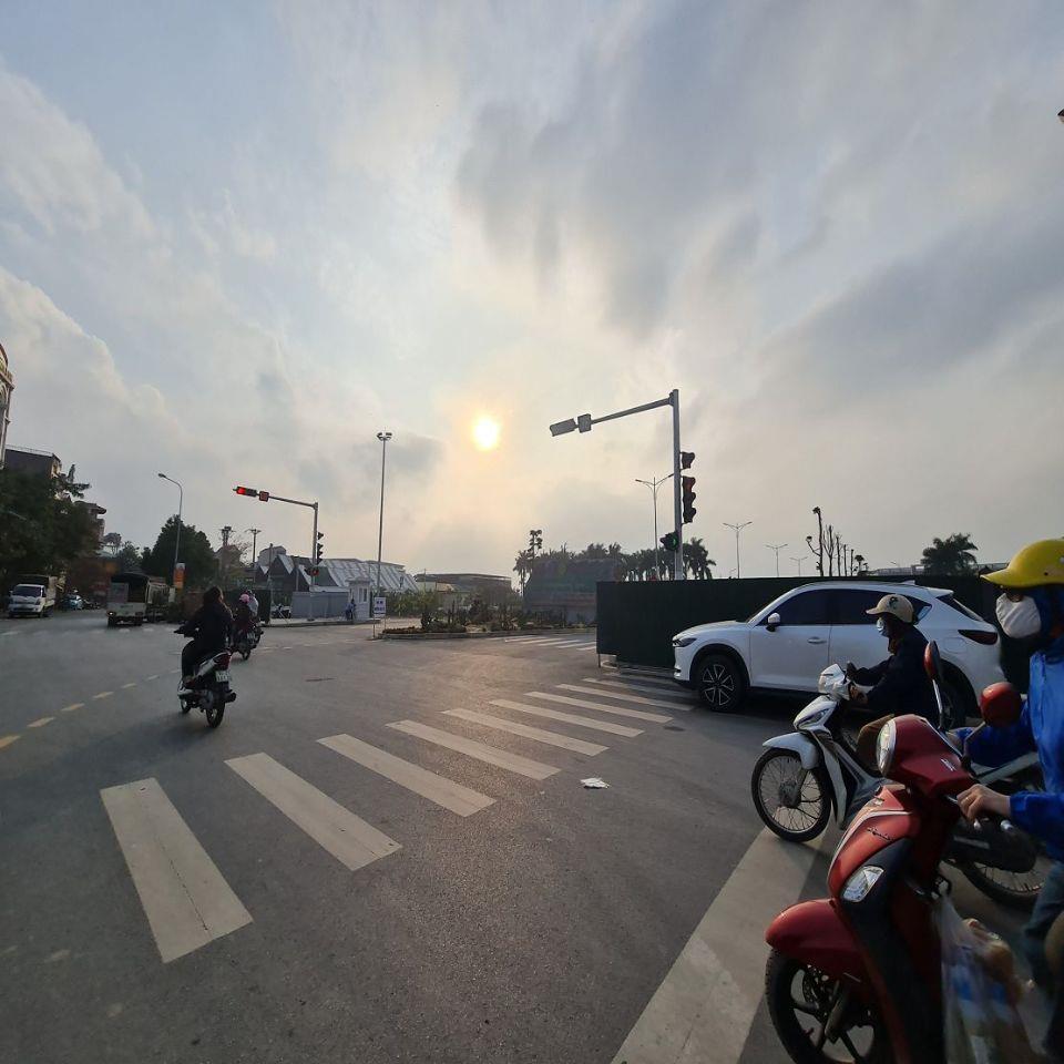 🏡 CHÍNH CHỦ BÁN NHÀ 3 TẦNG TRỤC CHÍNH ĐÔNG DƯ GL HN – MẶT TIỀN 7M – GẦN CẦU THANH TRÌ. Lh 0989894845 🔹 Diện tích: 123m