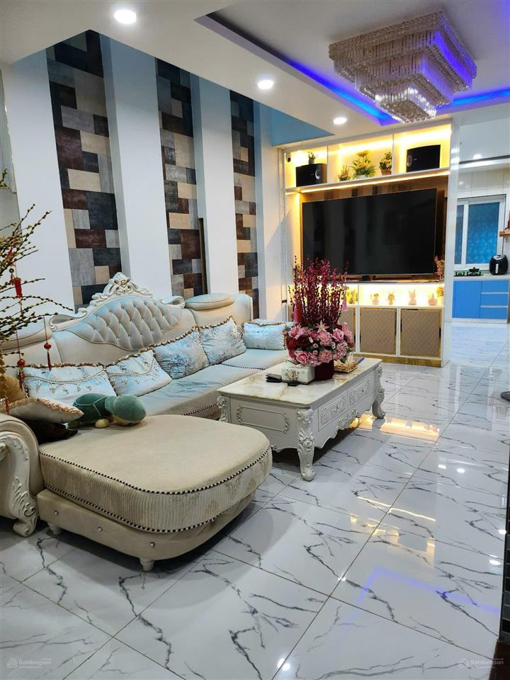 Biệt thự cao cấp kdc sadeco ven sông tân hưng dt.12x18 nhà hầm thang máy giá 62.99 tỷ 
