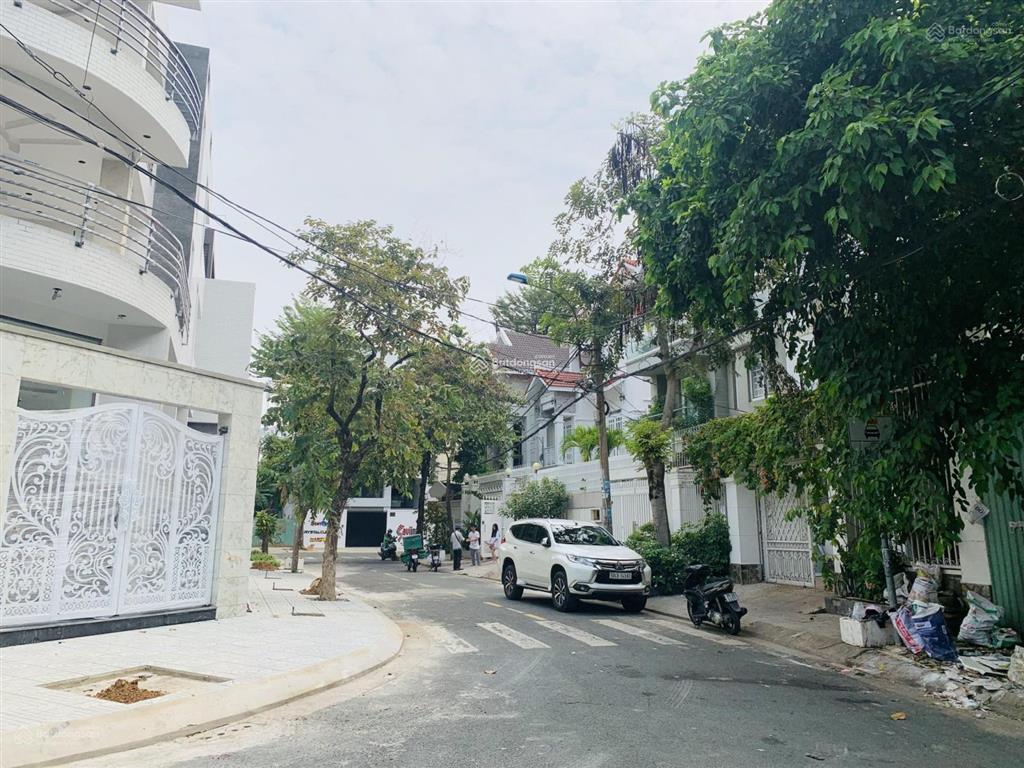 Bán biệt thự trung sơn 10x20 giá chưa tới 27 tỷ có ngay bt kế công viên và bờ sông và phố ẩm thực