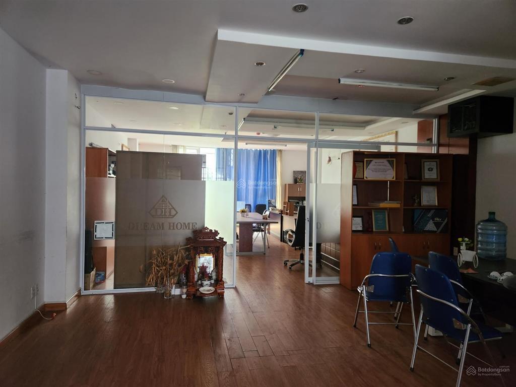 Chủ đi mỹ cần bán nhà kdc him lam 6a, dt 100m2 nhà mới, đẹp, thoáng giá 16,1 tỷ.  0903 870 ***