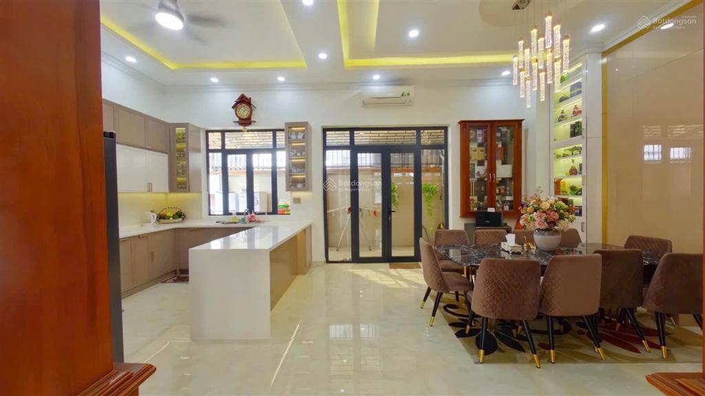 Hot, chủ cần bán biệt thự khu him lam đường số 5 tân hưng. dt 7,5x20m 46 tỷ  0903 870 ***