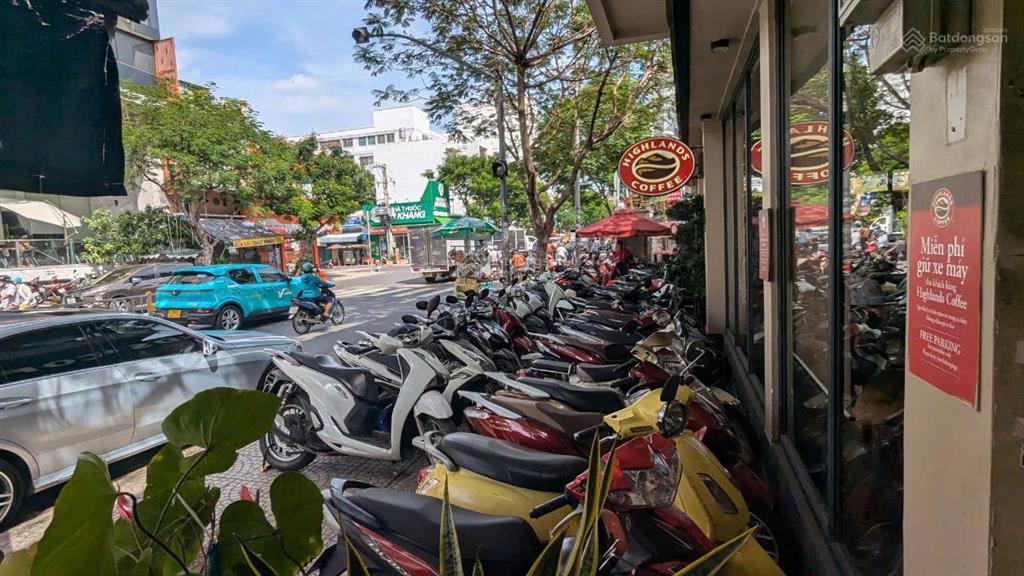 Chính chủ cần bán nhà mt nguyễn thái bình q1 dt 4x18m, 47 tỷ  0903 870 ***. em huy em chủ nhà