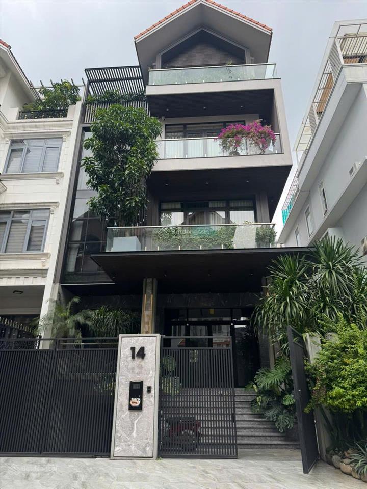 Bán siêu phẩm bt đơn lập him lam quận 7, thiết kế hiện đại nhà mới đẹp dt10x20m, giá 54.5 tỷ. 