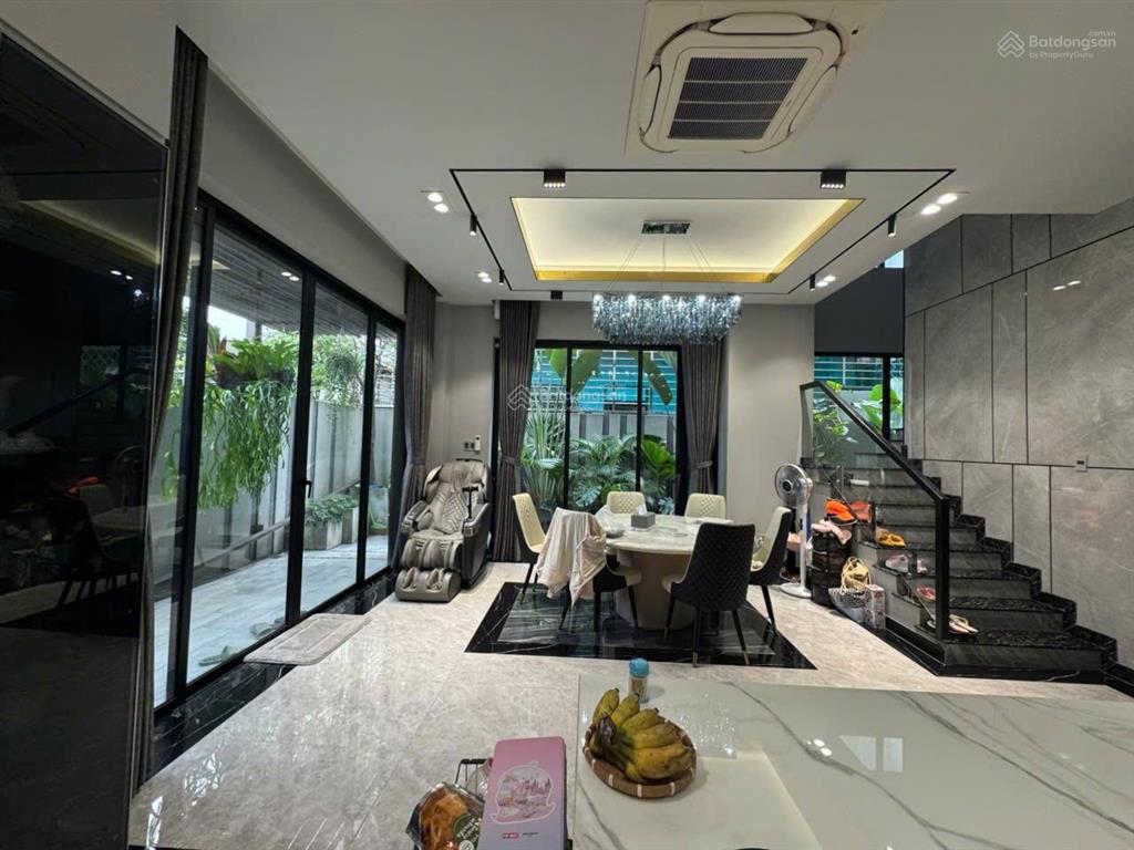 Bán siêu phẩm bt đơn lập him lam quận 7, thiết kế hiện đại nhà mới đẹp dt10x20m, giá 54.5 tỷ. 