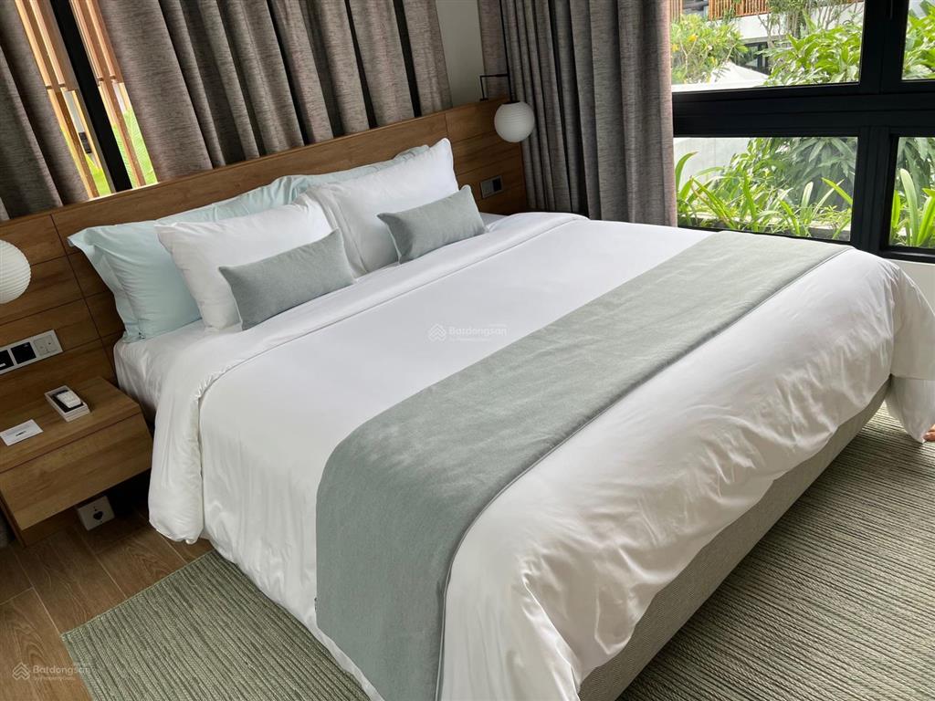 Với 15,5 tỷ, sở hữu biệt thự sailing pq, 280m2, full nội thất 4pn hầm xe riêng, cho thuê 45tr/tháng