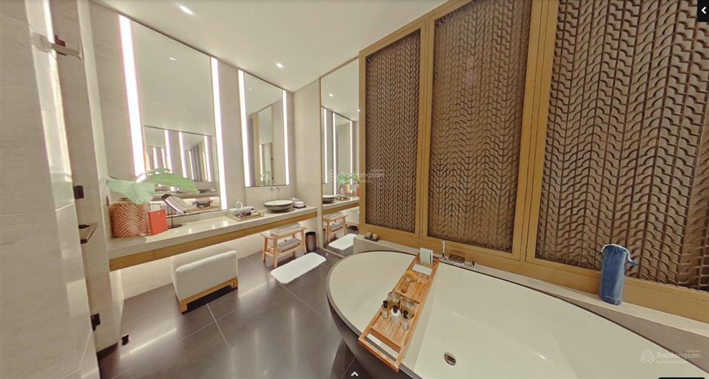 Biệt thự regent 6* pq. cđt bán 67 tỷ. em bán 32.5 tỷ. duy nhất còn cam kết 9%/năm vip nhất phú quốc