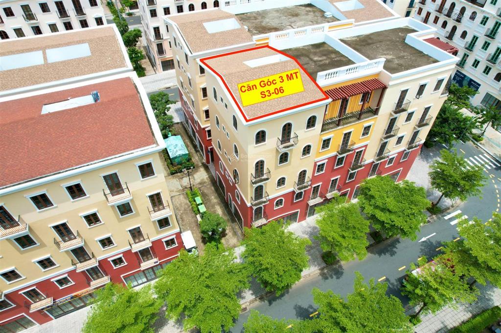 Bán lỗ căn shophouse sun grand pq. đã có sổ hồng sở hữu lâu dài vị trí siêu đẹp và sầm uất nhất khu