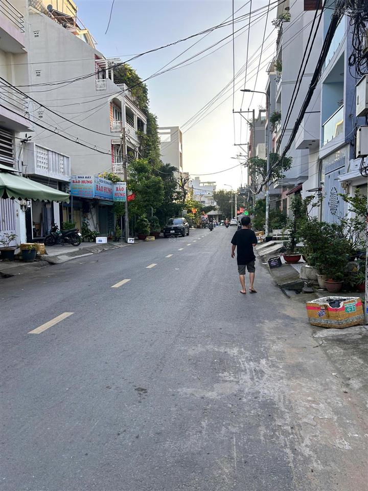 Bán đất số 45 đường số 27, phường tân quy, quận 7  kế góc đường số 10, vị trí kinh doanh đẹp