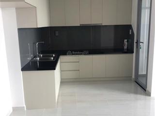 Cho thuê 2pn, 2wc happy one central 70m2 có rèm, máy lạnh, máy nước nóng giá 7tr/th