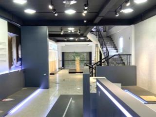 Cho thuê nhà kinh doanh 4 tầng 500m2 khu vĩnh hải giá 20 triệu/tháng