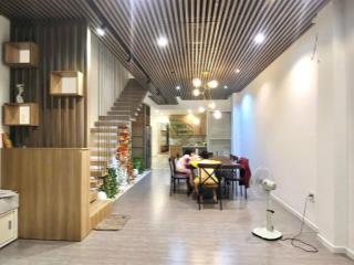 Cho thuê nhà kinh doanh 3 phòng ngủ siêu rộng mặt đường lê hồng phong giá 20 triệu/tháng