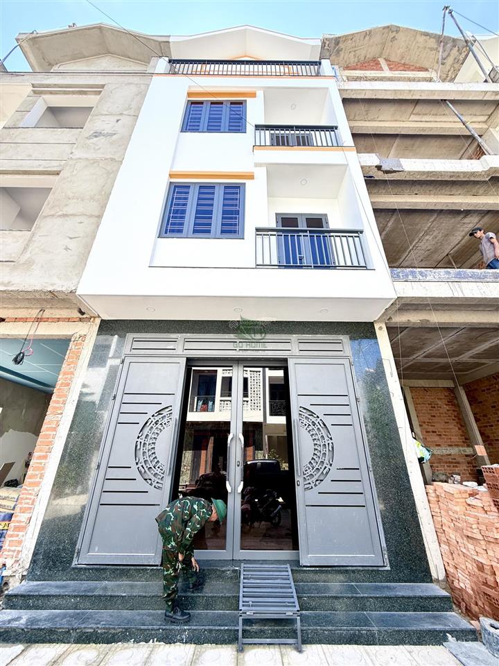 Cho thuê nhà mới xây đẹp 4 tầng 4 phòng ngủ có thang máy khu acc vĩnh hoà