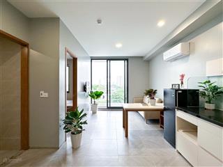 Cho thuê chdv 1pn ban công, full nội thất máy giặt riêng, thoáng mát tầng cao view chill