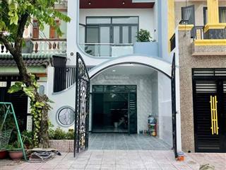 Bán nhà (5x24) 1 lầu 1 sân thượng gần chợ đầu mối bình điềnsổ hồng riênggiá 1,5 tỷ thương lượng