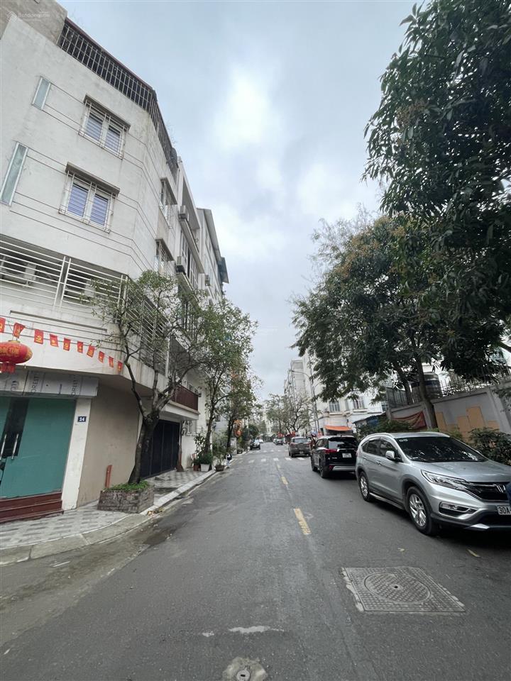 Phân lô vỉa hè ô tô tránh kinh doanh thông thoáng vượng khí cực tốt giá tốt