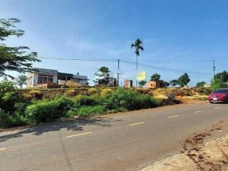 Bán 720 m2 đất đẹp, đường nhựa ô tô vào thoải mái, tân văn ven đà lạt