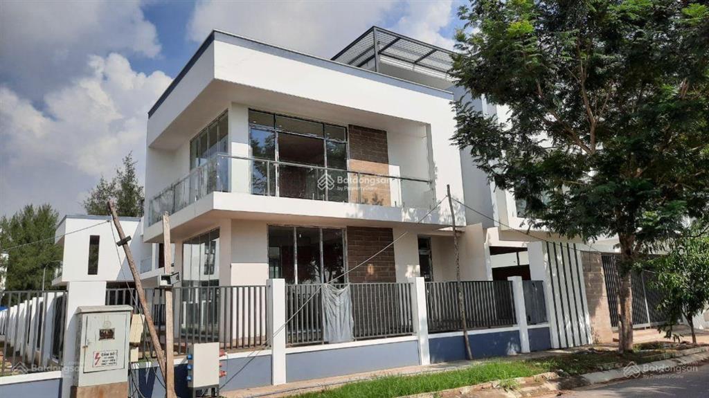 Một căn duy nhất biệt thự đơn lập góc 2mt sổ cầm tay 423m2 giá cực yêu ạ chỉ 3x tỷ  0938 256 ***