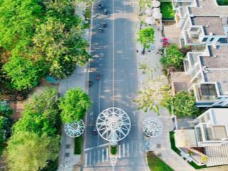 Còn vài lô sót lại! lô đất tại kđt đông tăng long đối viên công viên chỉ 8, x tỷ