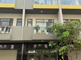 Bán nhà phố liền kề 4 tầng tại làng đại học thủ đức giá 6,762 tỷ, mặt tiền đường thống nhất 32m