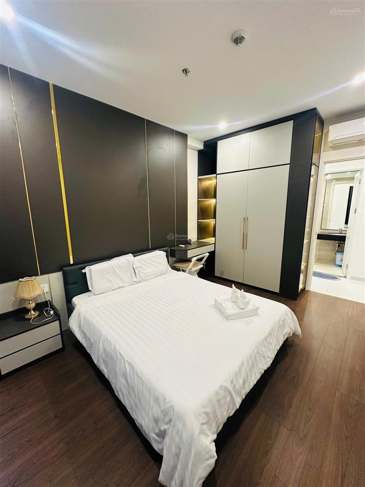 Cho thuê căn hộ 1pn siêu đẹp giá 7,5tr/tháng & 699k/đêm tại the emerald golf view  thuận an, bd