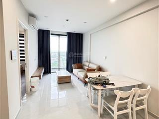 Cho thuê căn hộ chung cư the emerald golf view  căn hộ 2pn full nội thất  giá thuê chỉ 10 triệu