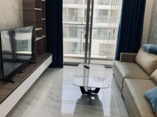 Cho thuê căn hộ midtown 2 phòng ngủ 90m2, đầy đủ nội thất, view nội khu, giá thuê 26 triệu/tháng