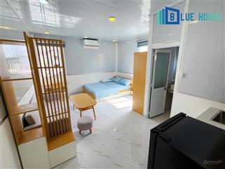 Trống lại căn penthouse 1pn rộng rãi giáp cx bắc hải q10 máy giặt riêng full nt mới view chill