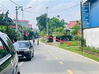 Cắt lỗ 300triệu bán lô đất trục chính kinh doanh ở trung tâm hành chính xã sát đường quốc lộ 21