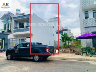Giá đầu tư!chỉ còn 1 lô kdc êm đềm,dt90m2 ngang 5m vuông vức.không còn lô rẻ hơn.pháp lý chuẩn