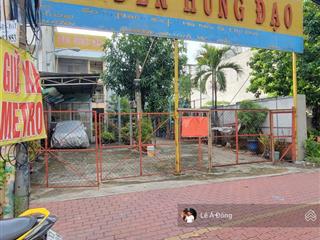 Ngay ga metro!nhà 3 tầng dt 113,5m2 sổ vuông vức, ngang 5m cạnh ga metro bình thái.vị trí siêu đẹp