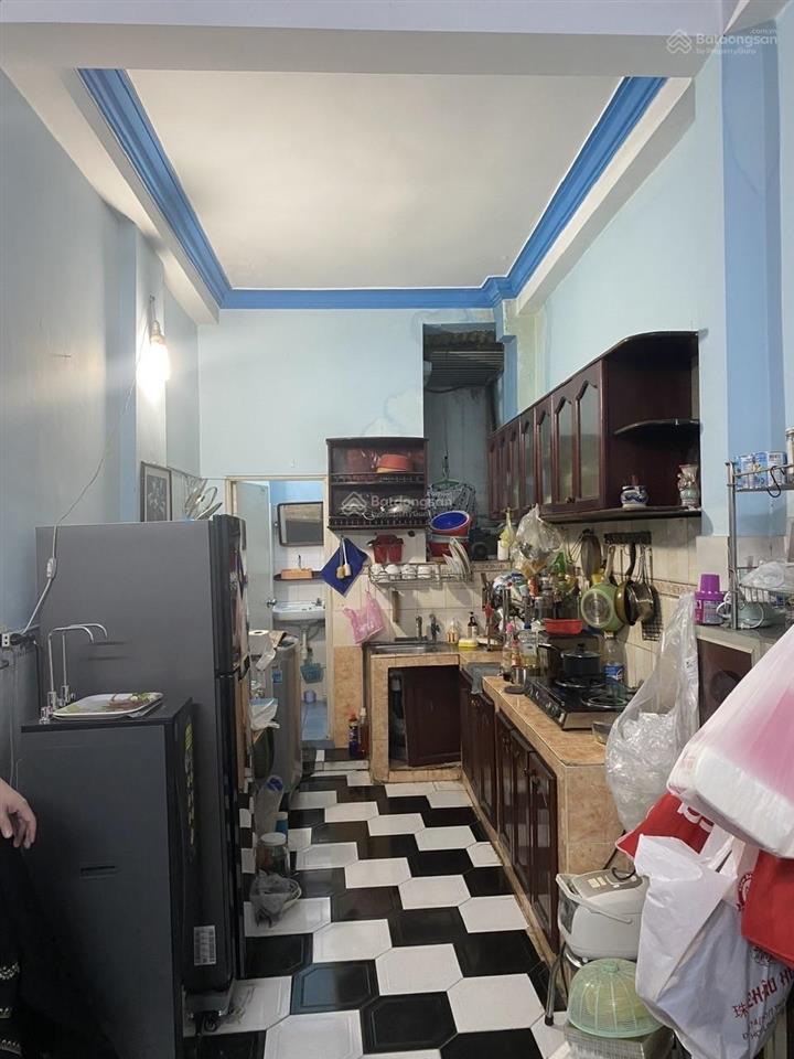 Nhà 3 tầng, 67m2  hẻm xe hơi, phan xích long p3 phú nhuận, tiện cải tạo hoặc xây mới 9,6 tỷ