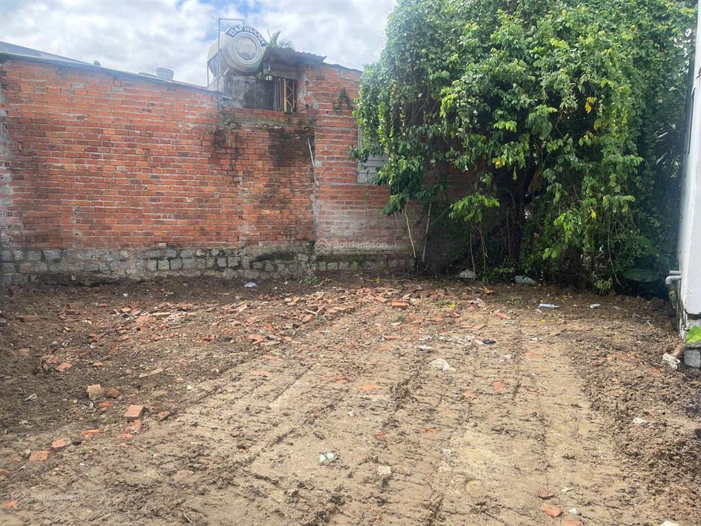 Hạ 250tr bán nhanh tuần  đất ô tô tây nha trang 172m² có 100m² thổ cư sổ hồng