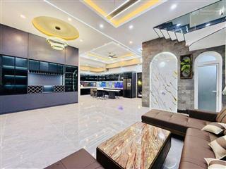 Biệt thự 260m2, full nội thất, hồ bơi, thang máy xịn. chỉ 23tỷ680tl. đường thống nhất, gò vấp.