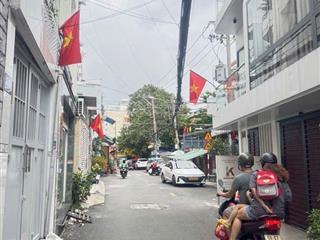 Nhà 3 tầng, 65m2(4x16m) sát mt nguyễn văn công, p3, gò vấp. chỉ 7tỷ2.
kc trệt 2 lầu. 3pn 4wc, st