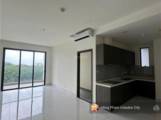 3pn3wc block c2 (tầng 10)  view nhìn hồ bơi  dt 120,7m2  thanh toán trả góp 3 năm  có ô xe
