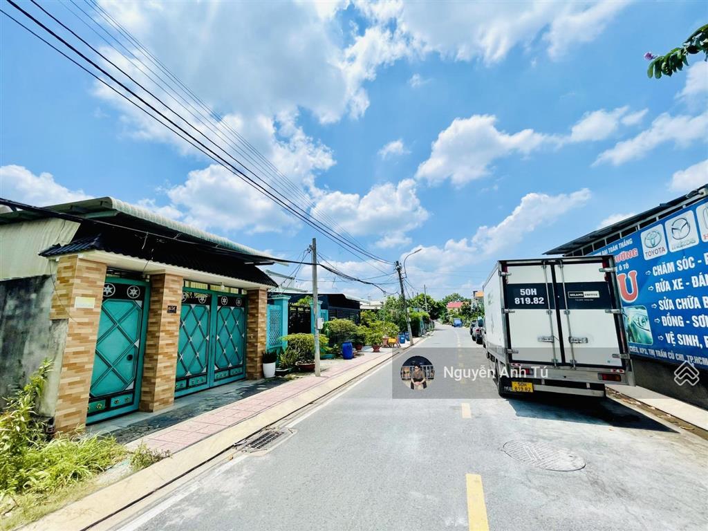 Ông hoàng gửi bán 354m2 (150m2 tc), ở thị trấn củ chi, dân cư đông, vị trí đẹp, shr