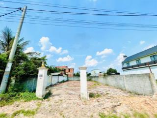 Chủ bán nhanh lô đất 125m2 (full thổ cư), tại đường số 3, tân thông hội, hcm, giá 880tr, nhựa lớn