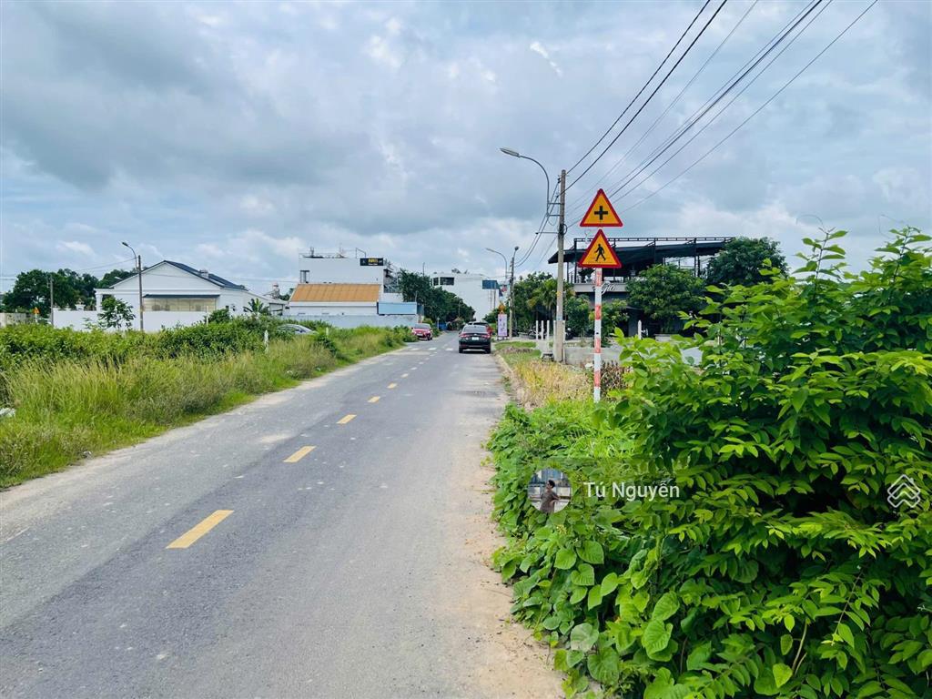 Chủ kẹt tài chính cần bán gấp lô đất, tại đường nhữ tiến hiến, củ chi, hcm 200m2, giá 860tr, shr.