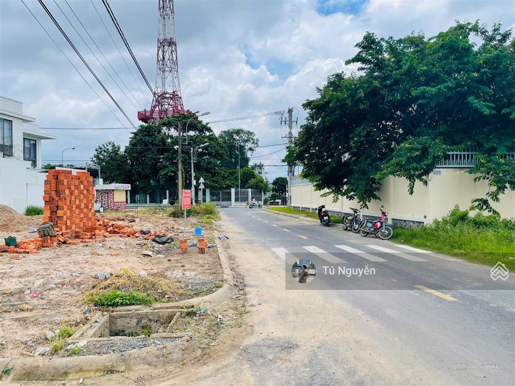 Chủ kẹt tài chính cần bán gấp lô đất, tại đường nhữ tiến hiến, củ chi, hcm 200m2, giá 860tr, shr.