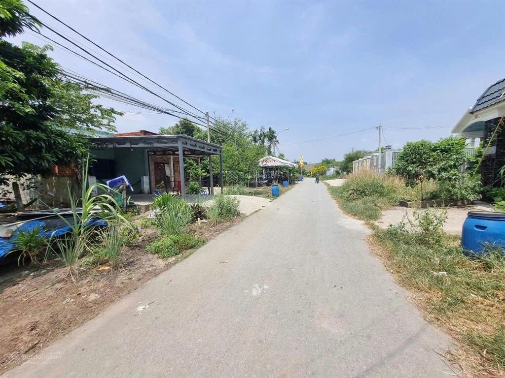 Chủ kẹt tài chính cần bán gấp lô đất, tại đường nguyễn thị rõ, tân an hội, củ chi 124m2, giá 740tr