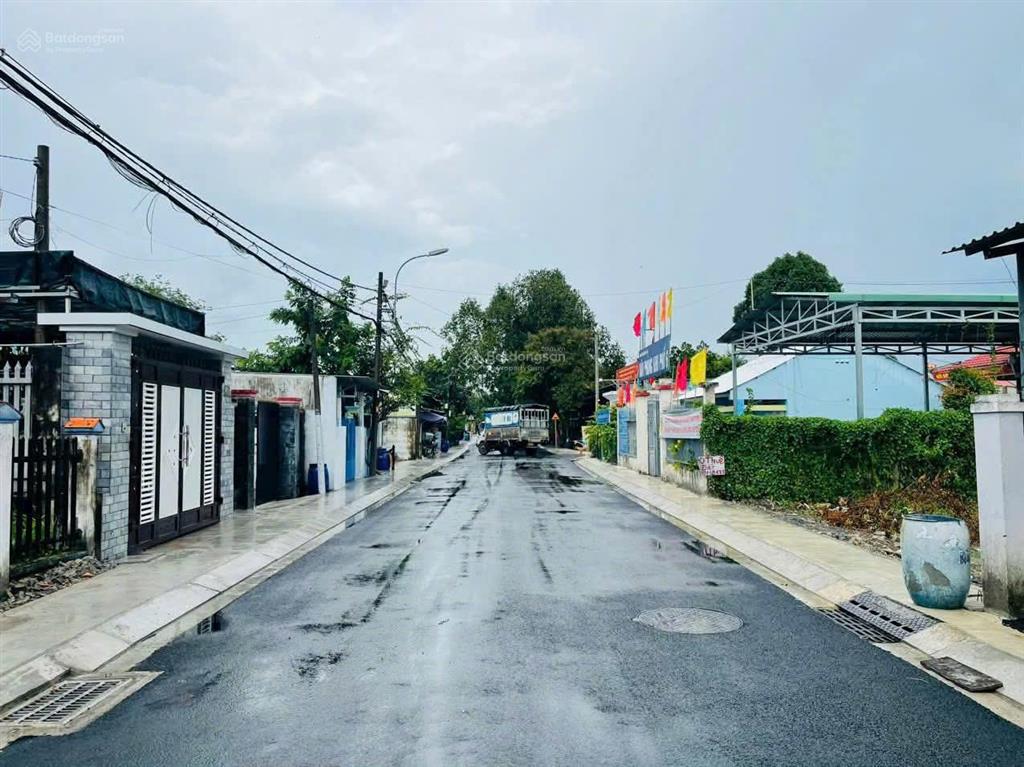 Bán gấp lô đất đường nguyễn phong sắc, thị trấn củ chi, hcm, 277m2 (có 105m2 thổ cư), nhựa lớn, shr