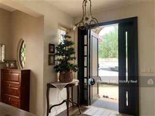 Bán biệt thự sân vườn thiết kế châu âu 218m2 góc 3 mt  phường 8  đà lạt