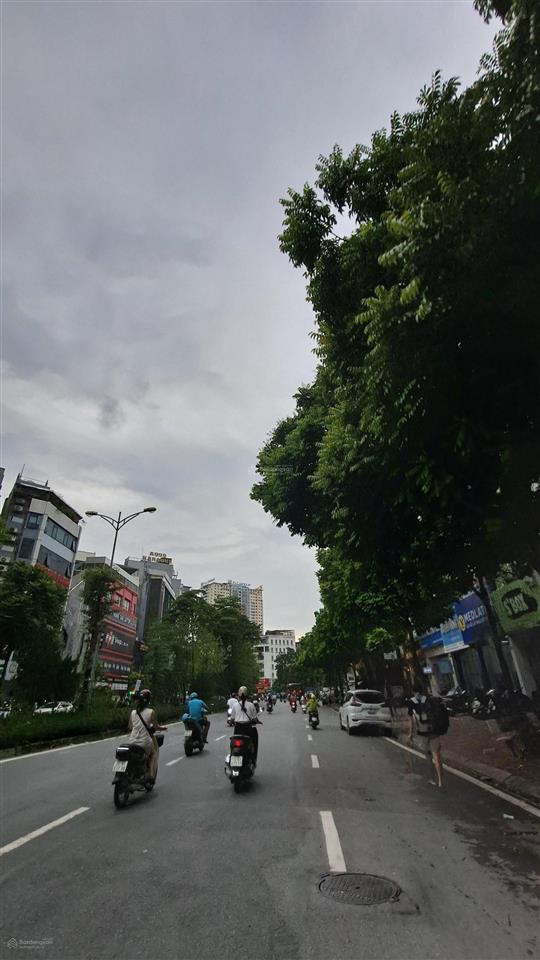 Bán đất phân lô ô bàn cờ nguyễn hoàng, nam từ liêm, ô tô tránh 84m2, mt 6m giá 37 tỷ 9