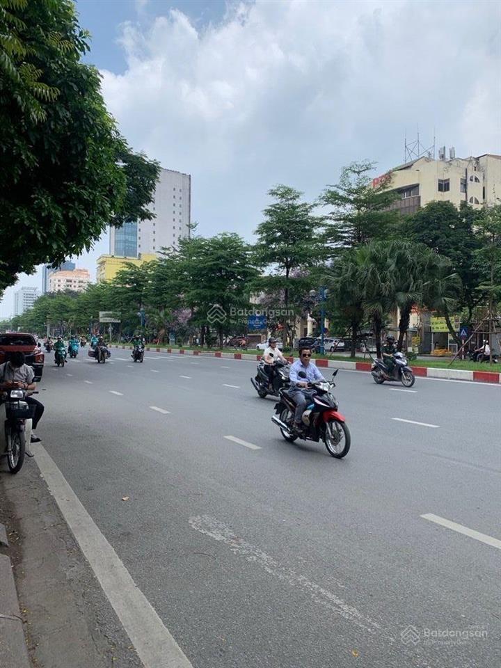 Bán đất hoàng quốc việt, cầu giấy 101m2, mặt tiền 10m, 2 mặt thoáng giá 43 tỷ 3