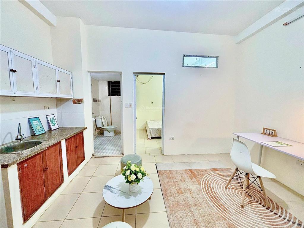 Phòng ngõ 20 mĩ đình 1 ngủ 1 khách full nội thất giá mềm có thương lượng