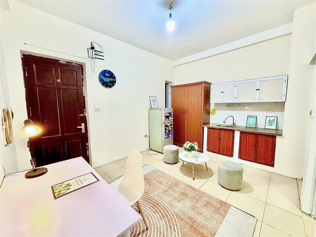 Phòng ngõ 20 mĩ đình 1 ngủ 1 khách full nội thất giá mềm có thương lượng