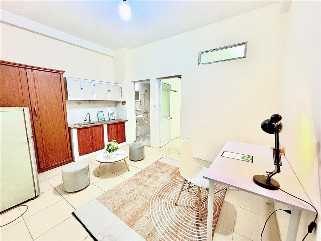 Phòng ngõ 20 mĩ đình 1 ngủ 1 khách full nội thất giá mềm có thương lượng